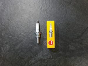 13_2923_NGK_sytytystulppa_DR8ES_L_jpg