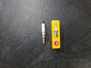 13_4578_NGK_sytytystulppa_CR7E_jpg