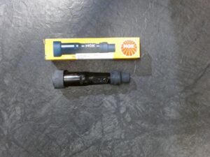 13_8374_NGK_spark_plug_cover_SB05E_jpg