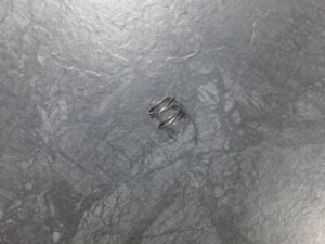 15415_413_000_Oljynsuodattimen_Jousi_jpg