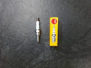 3022662_MR7F_SPARK_PLUG_10_MM_jpg