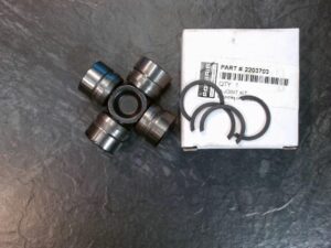 2203703_Etukardaanin_ristikko_KIT_U_JOINT_PO10WXJZC__jpg