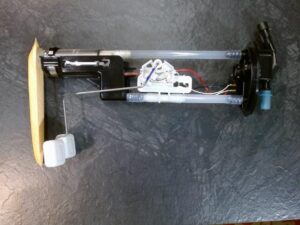 Polttoainepumppu. FUELL PUMP KIT