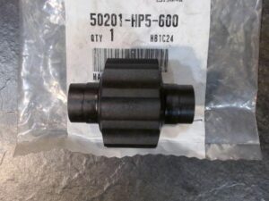 Moottorin kumityyny RUBBER, ENGINE HEAD