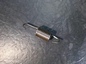 7042029_Pakoputken_jousi_SPRING_EXHAUST_jpg