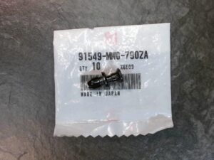 91549_MW0_790ZA_Katekiinnike_jpg